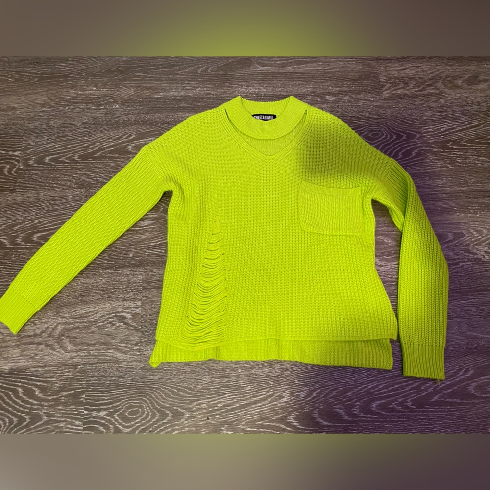 Neon green knitted top
